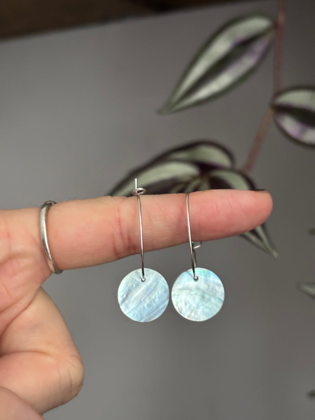 Delicate hoops