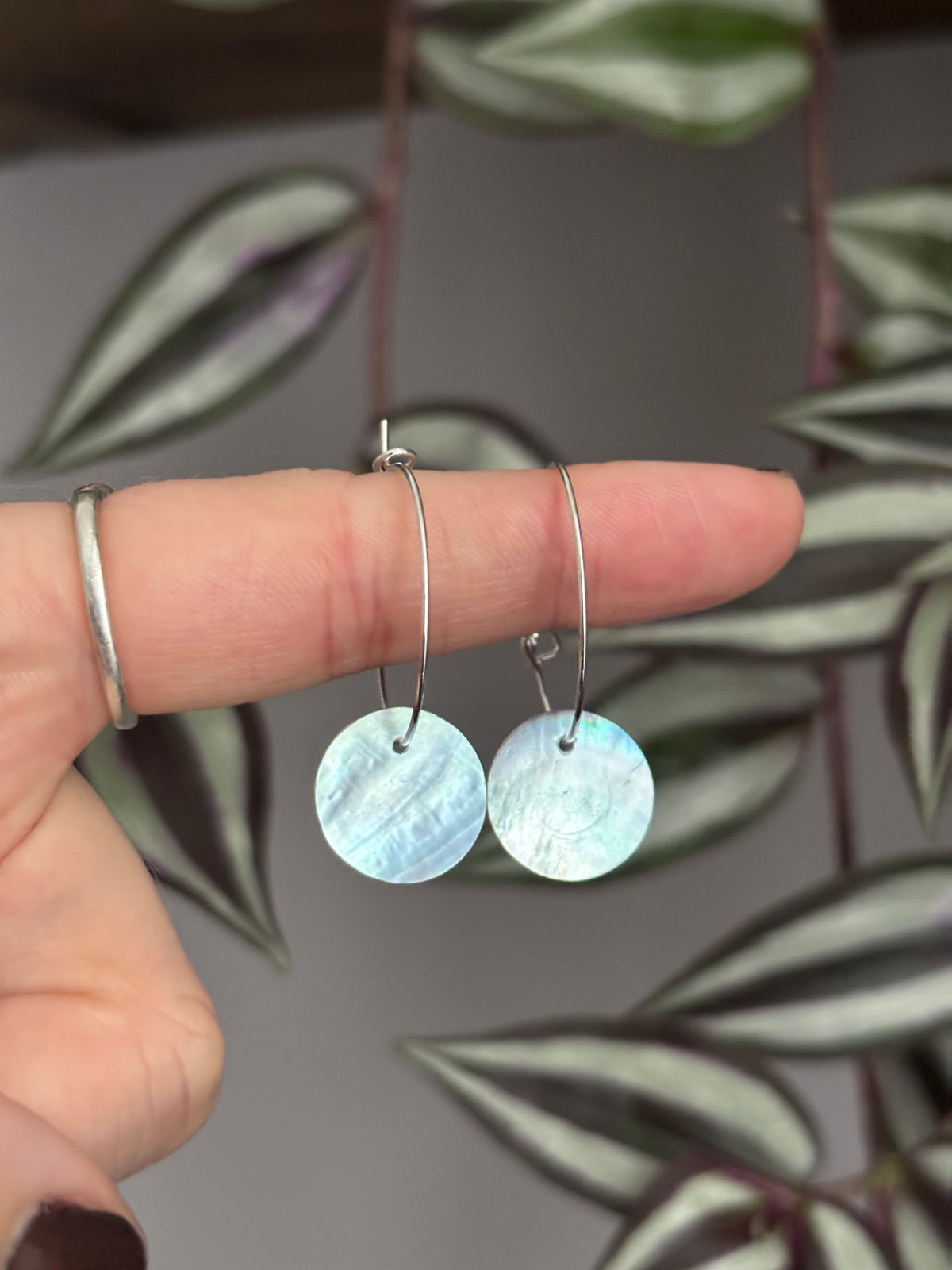 Delicate hoops