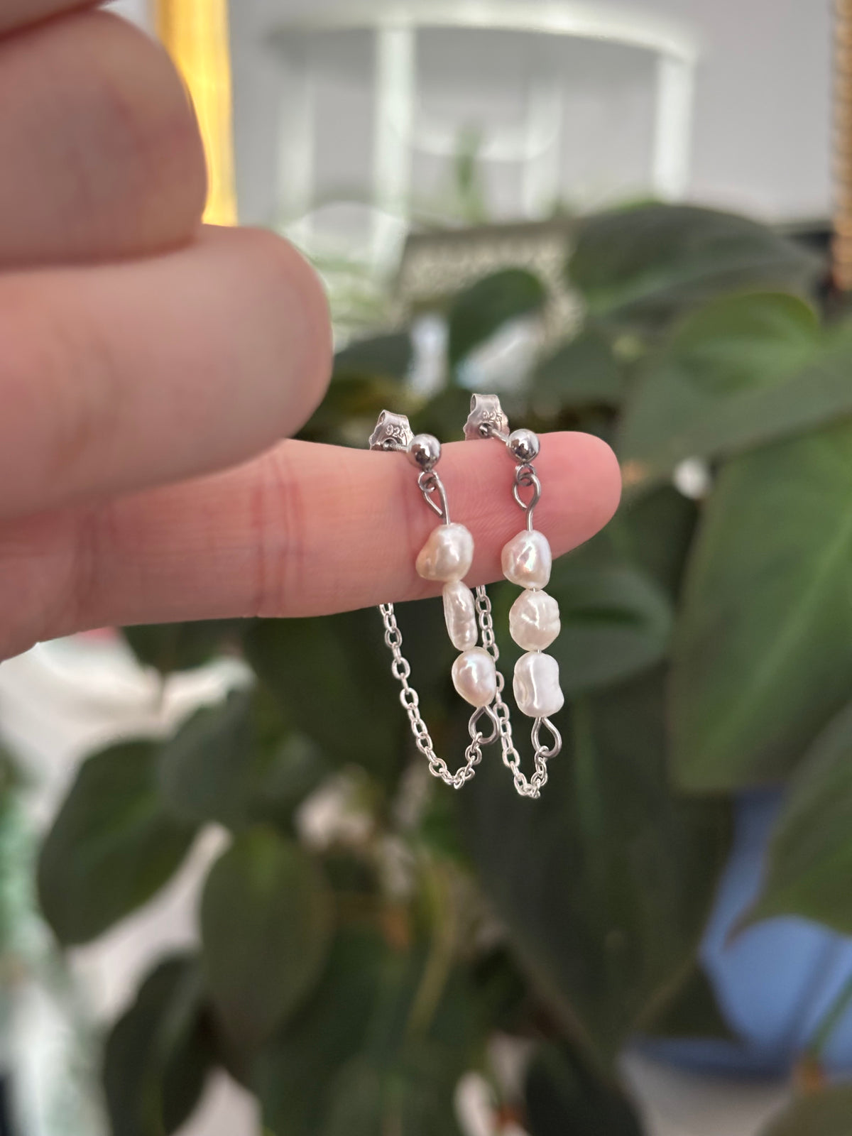 Triple pearl loop